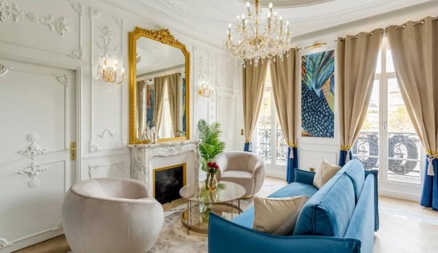 LUX - IMMERSE YOURSELF IN PARISIAN GRANDEUR WITH THE EXQUISITE - LE MARAIS