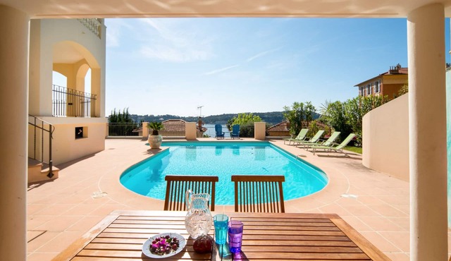 LUXURY APARTMENT.POOL SEA VIEW.FRENCH RIVIERA.Air.C. La Nonete 2
