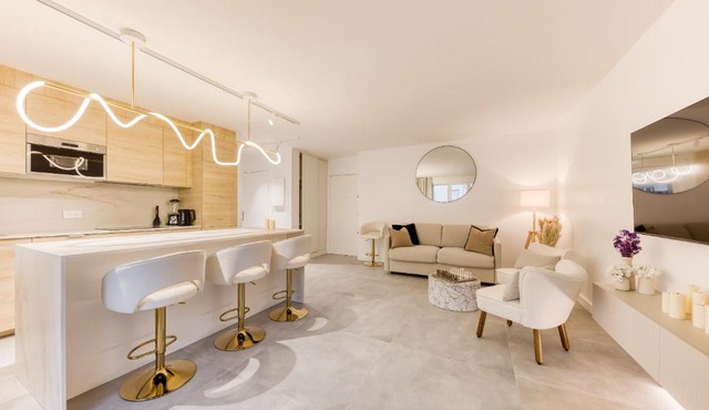 Luxury Pearl, Design, Terrasse, 20m Eiffel Tower