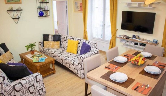 MAGNIFICENT APARTMENT, TOP LOCATION, AC, SECURITY, LE MARAIS SAINT-PAUL