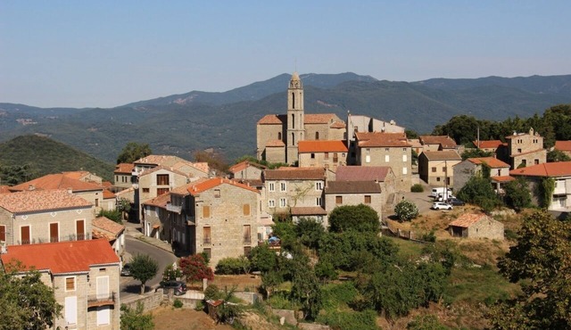 Maison de Village Typique en Corse Mer/montagne Hameau de Croce - Moca-croce