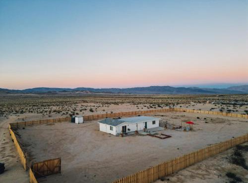 Milky Way Retreat Soaking Tubs on 5 Private Acre