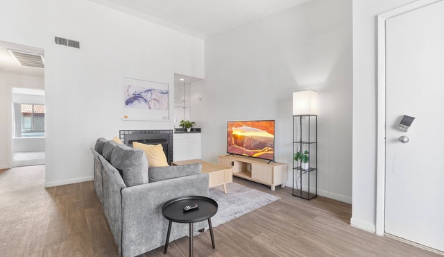 Modern 1BR Near Downtown Mesa
