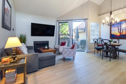 Near Spring Training! Snowbird Mesa Condo w/Pool