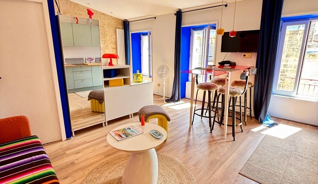 Pop’appart Bordeaux – A Colorful and Bright Haven in the Heart of the City