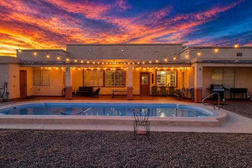 Private Desert Escape 5 Min to Casino, Lake, River
