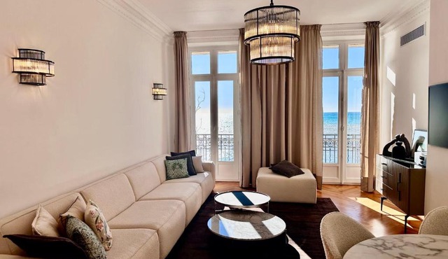 QUAI PROMENADE VIEW Sea View Balcony 3 Bedrooms Air Conditioning