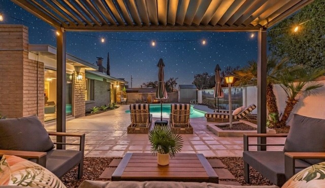 Saguaro Zen~Desert Oasis~Heated Pool~Spa~Outdoor Theatre~Golf~King Beds