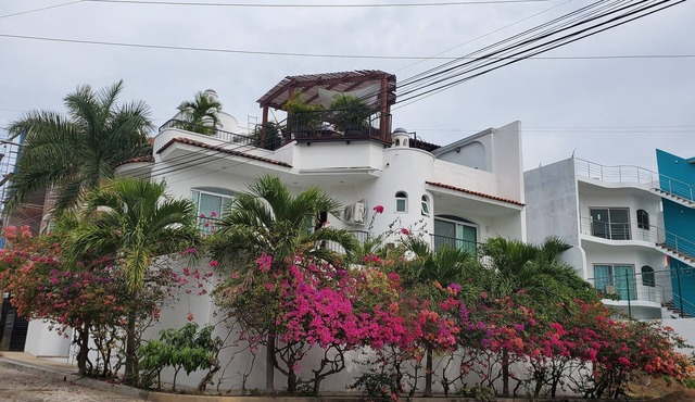 Spacious luxurious Apartment in Golden Zone