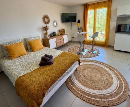 Studio tout équipé centre Erbalunga