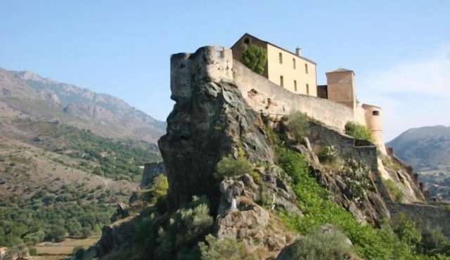 T2 41 M2 CORTE rdc villa, air conditioning wifi garden terrace, mountain view Restonica