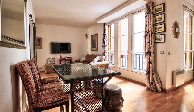 Ultra central "Le Marais" 4/5 bedrooms
