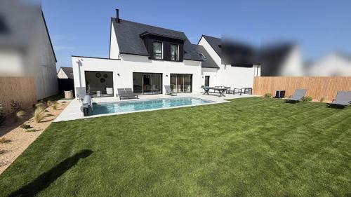 Villa Laouen - piscine, proche centre-ville