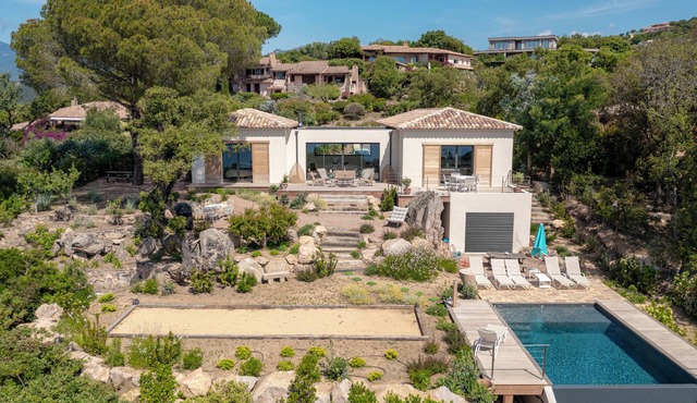 VILLA VUE IMPRENABLE MER - CORSE DU SUD - MARINA DI FIORI : 8 people