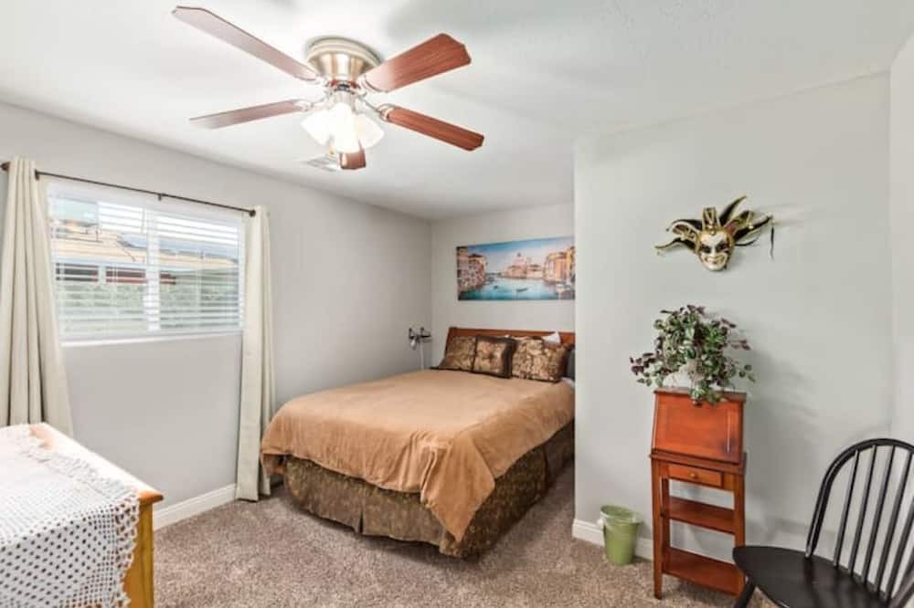 Photo of Bedroom in Chandler