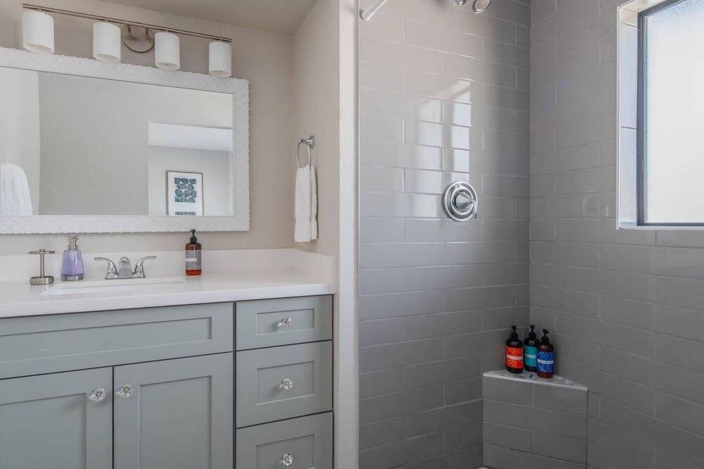 Photo of Bathroom in Rancho Saguaro