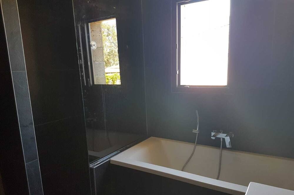Photo of Bathroom in Lucciana
