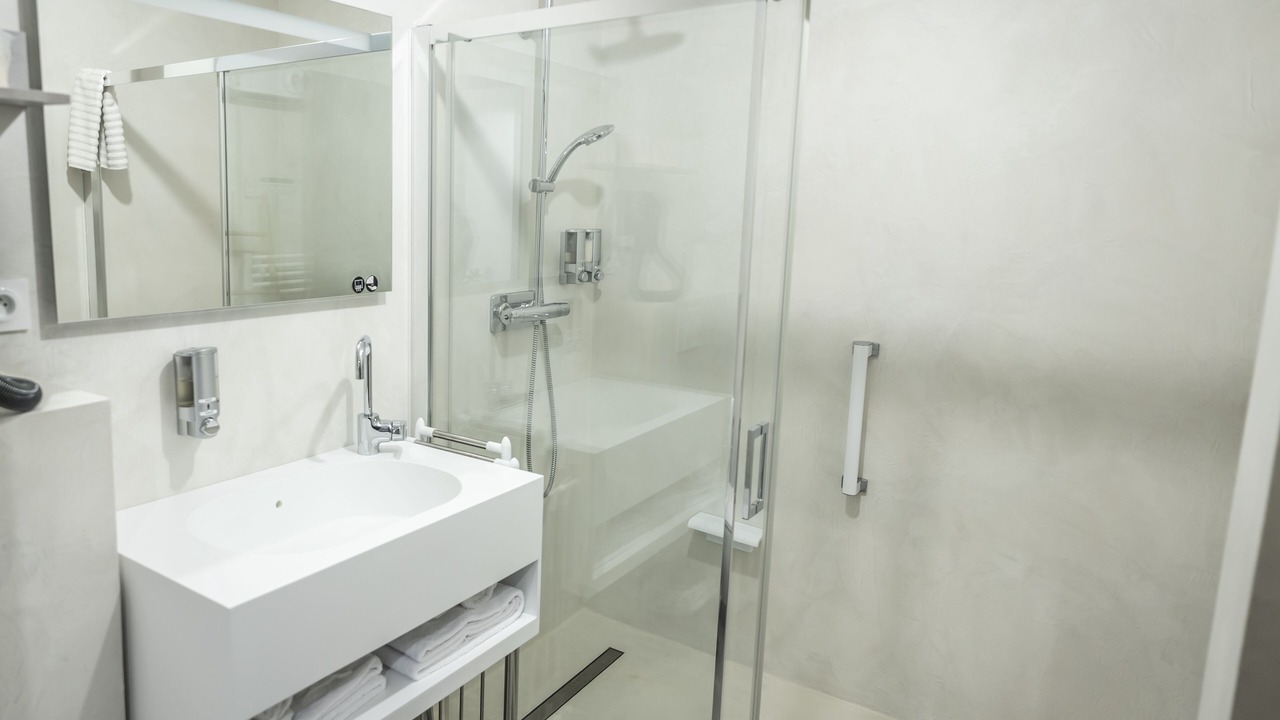 Photo of Bathroom in Arena