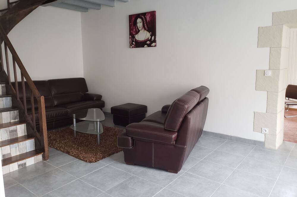 Photo of Livingroom in Saint-Romain-sur-Cher