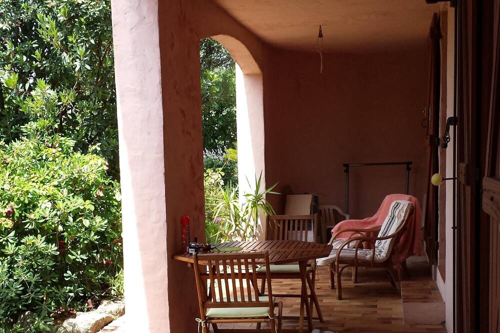 Photo of Patio Balcony in Grosseto-Prugna
