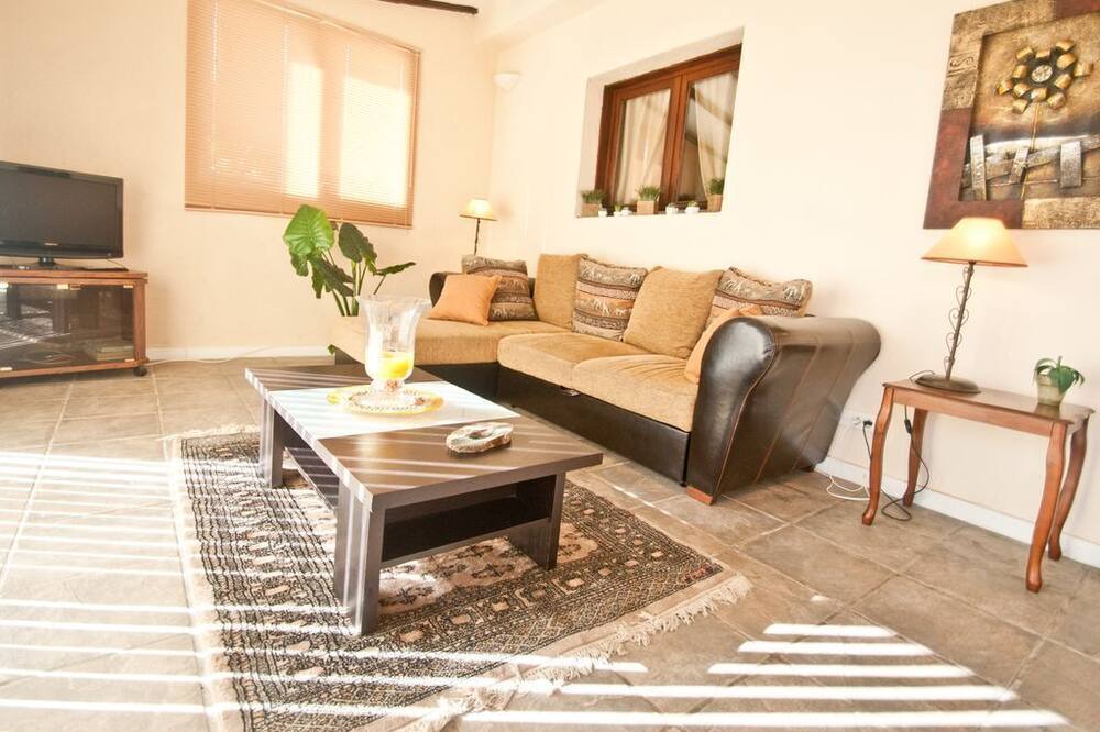 Photo of Livingroom in Furiani