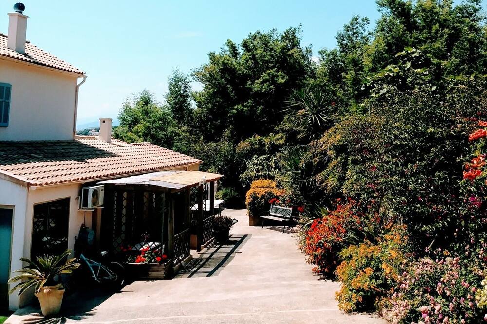 Photo of Outdoor in Furiani