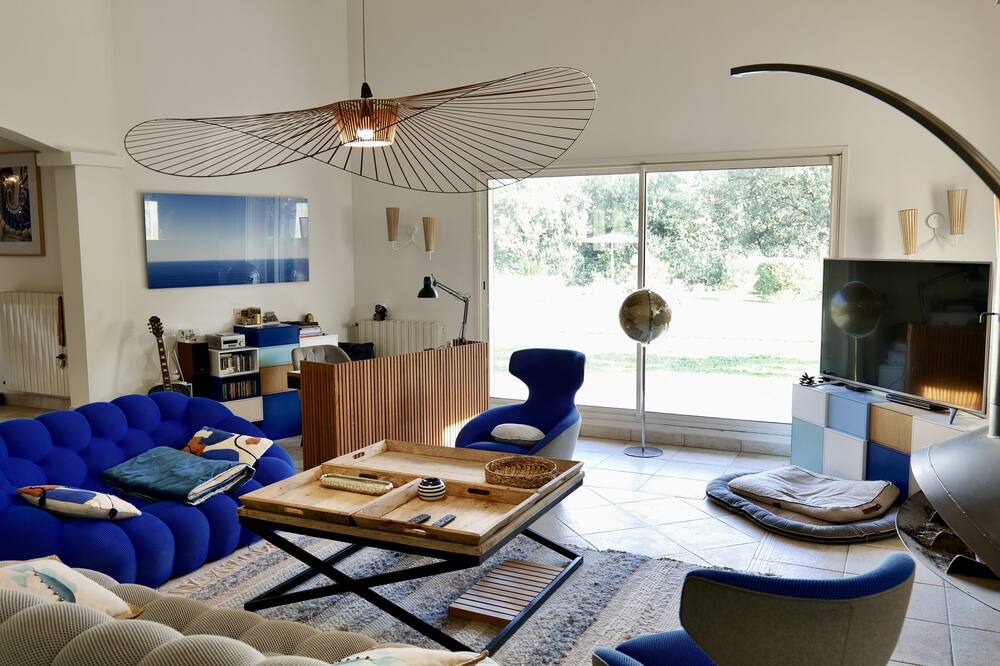 Photo of Livingroom in Peri