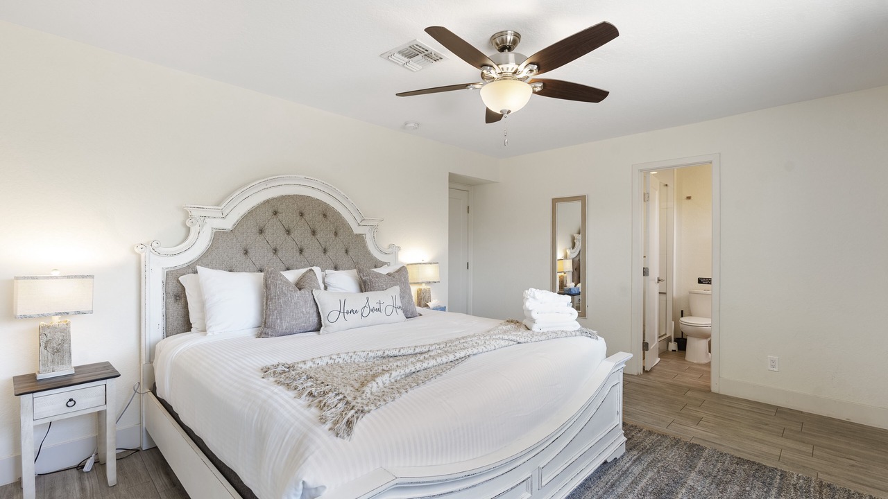 Photo of Bedroom in Pointe Scottsdale
