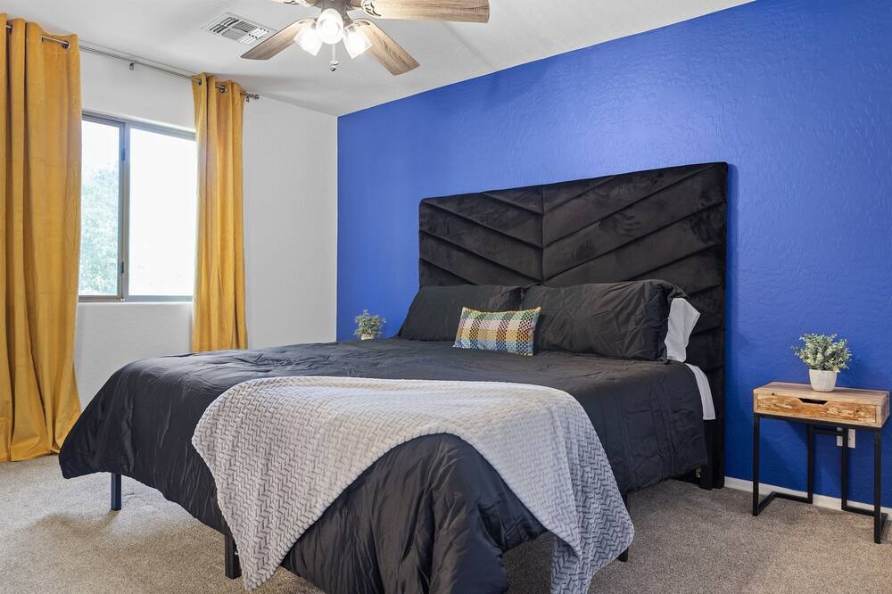 Photo of Bedroom in Stratford Estates