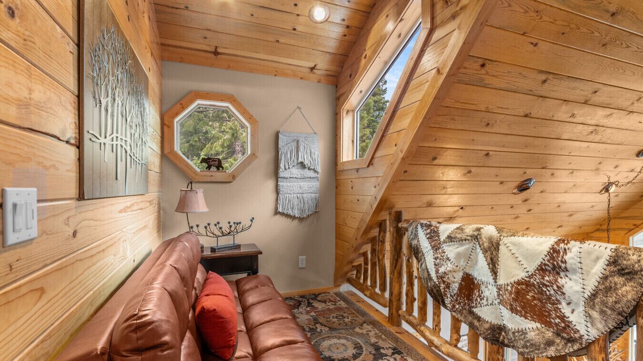 Photo of Bedroom in Duck Creek Village