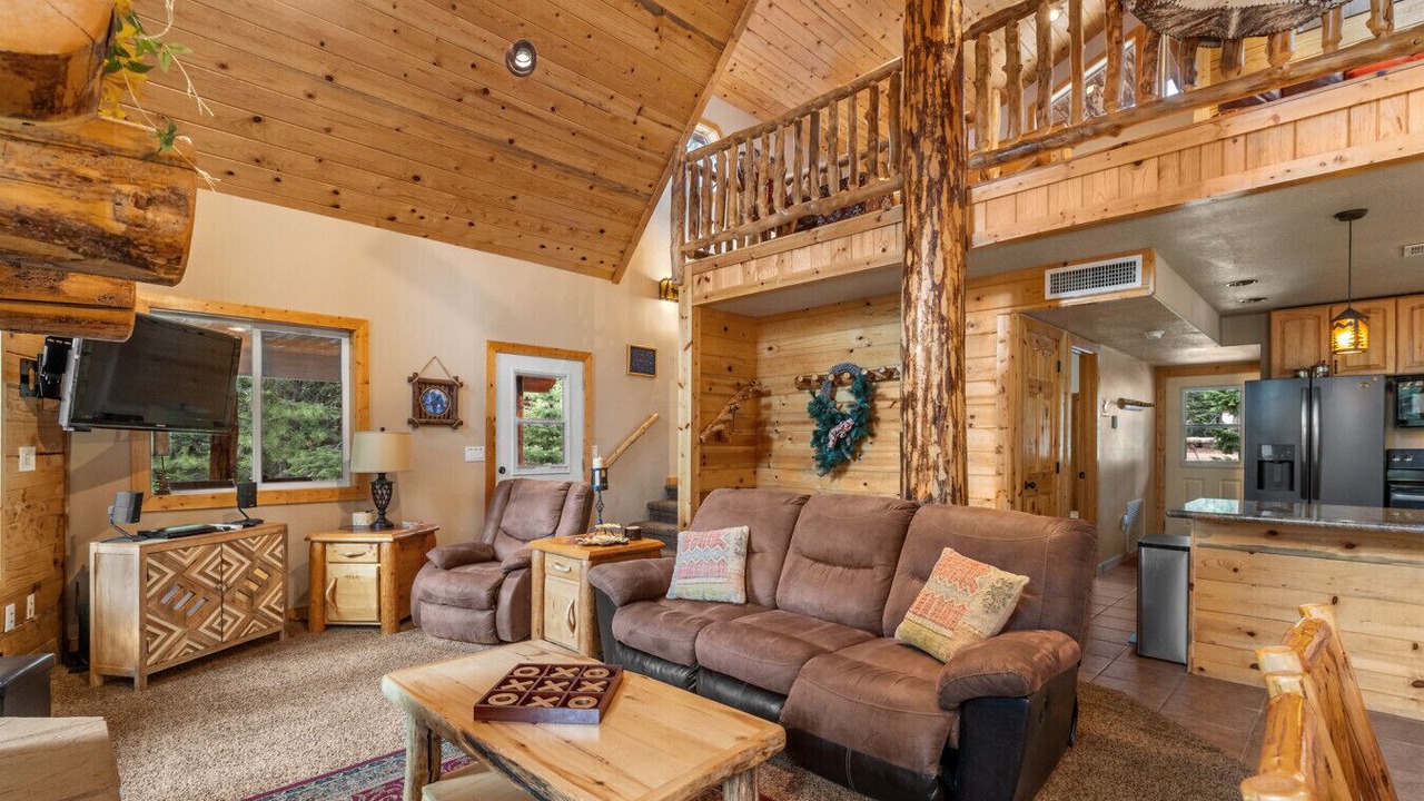 Photo of Livingroom in Duck Creek Village