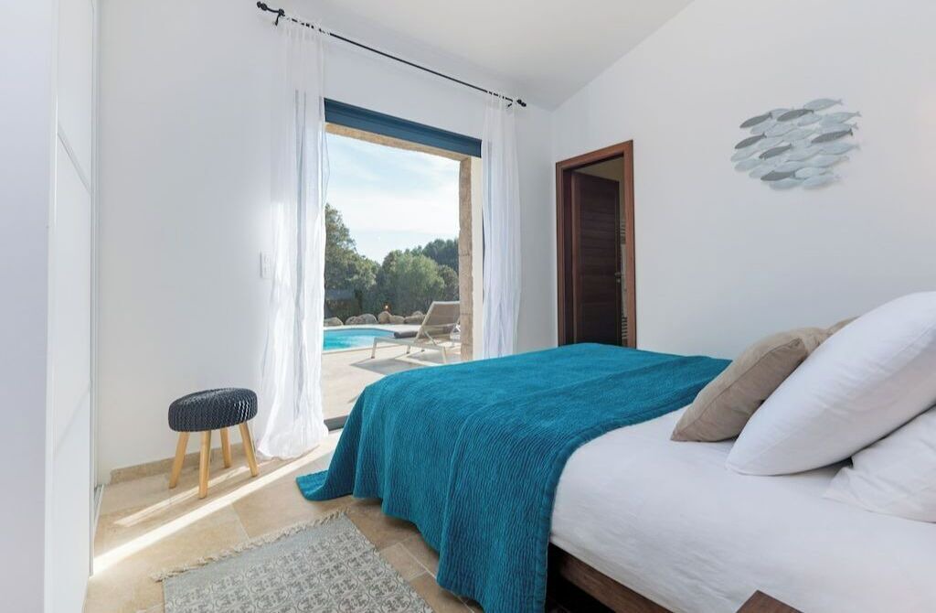 Photo of Bedroom in Figari