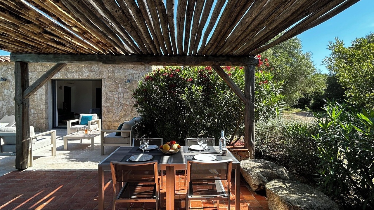 Photo of Outdoor in Figari