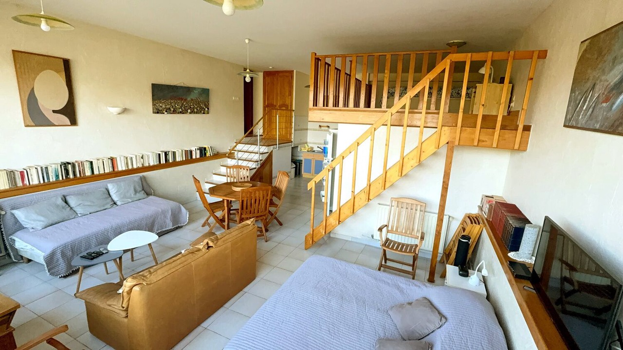 Photo of Livingroom in Sainte-Lucie-de-Tallano