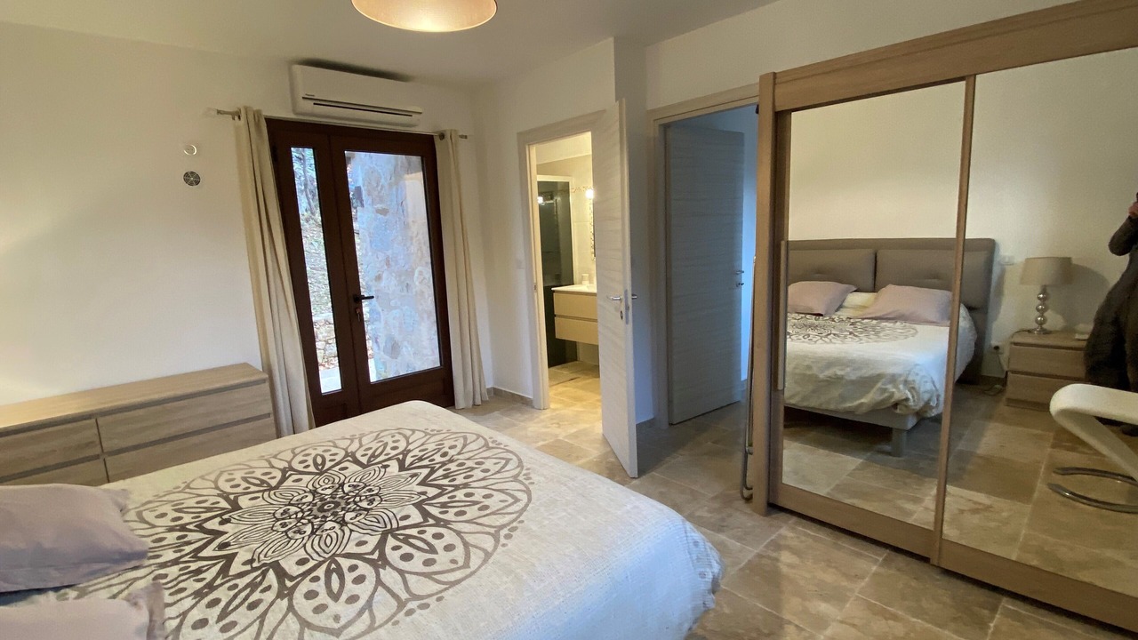 Photo of Bedroom in Venaco