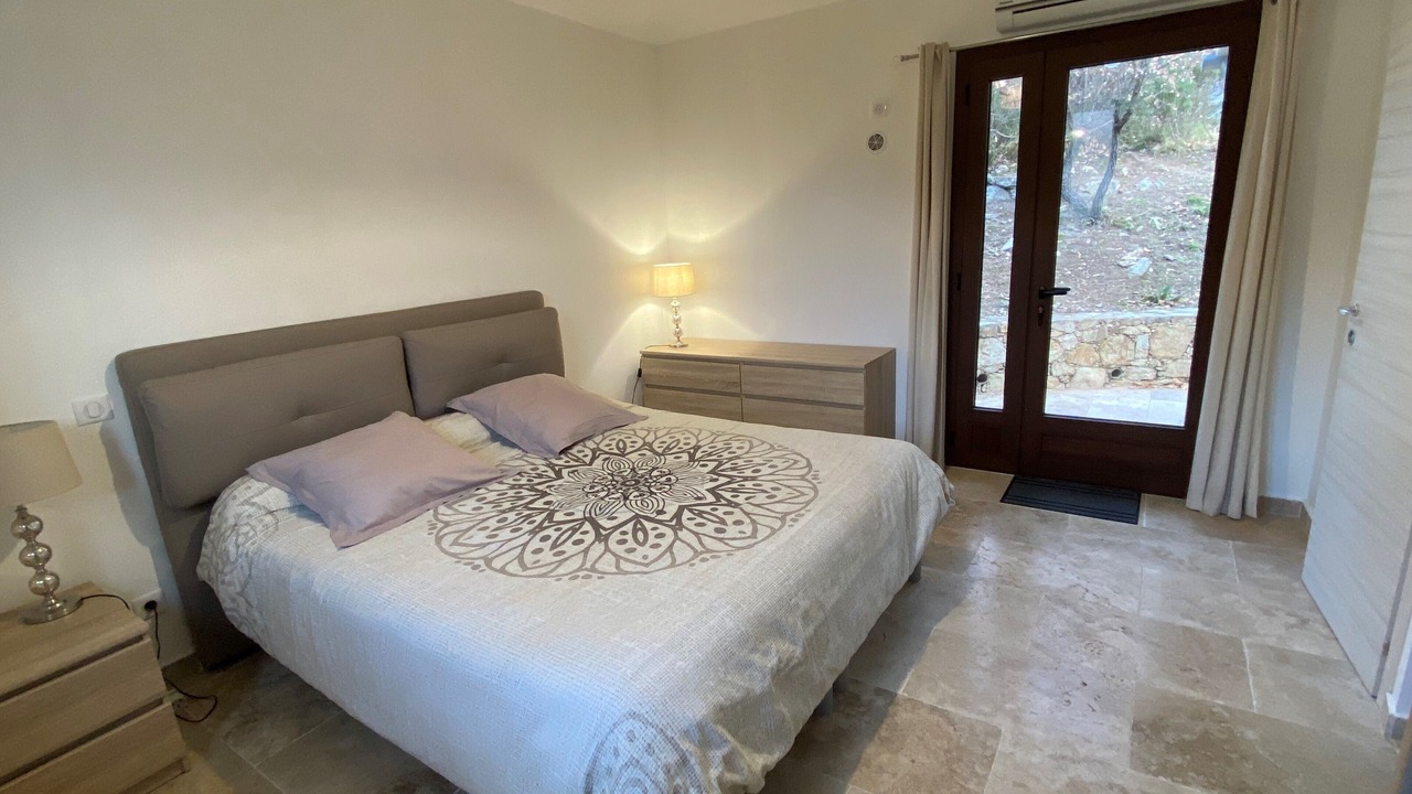 Photo of Bedroom in Venaco