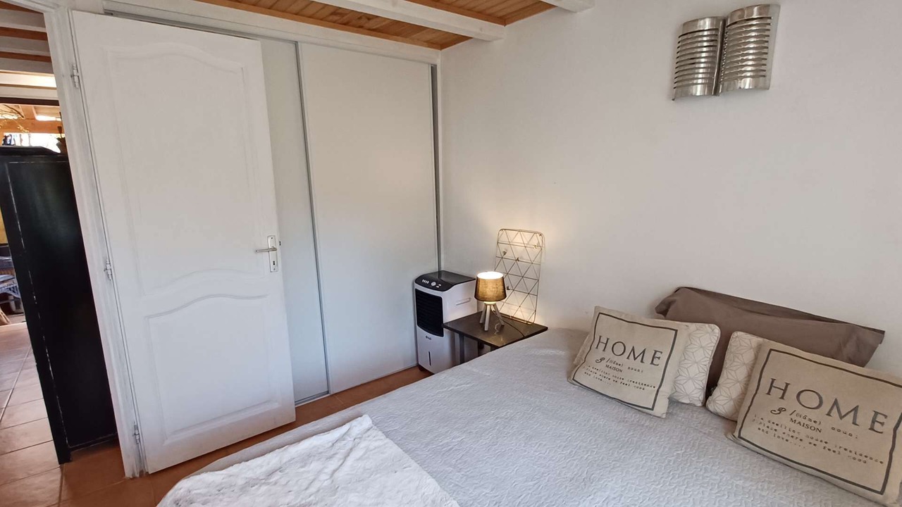 Photo of Bedroom in Favone