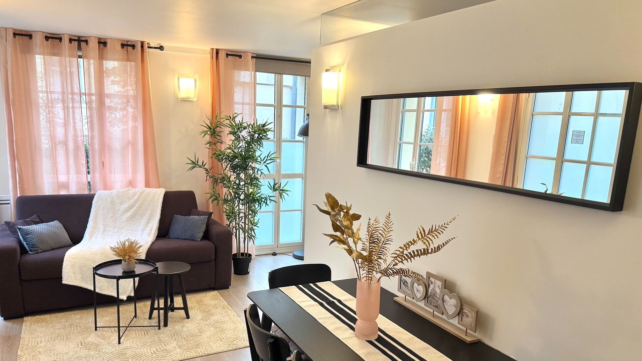 Photo of Livingroom in Chantiers