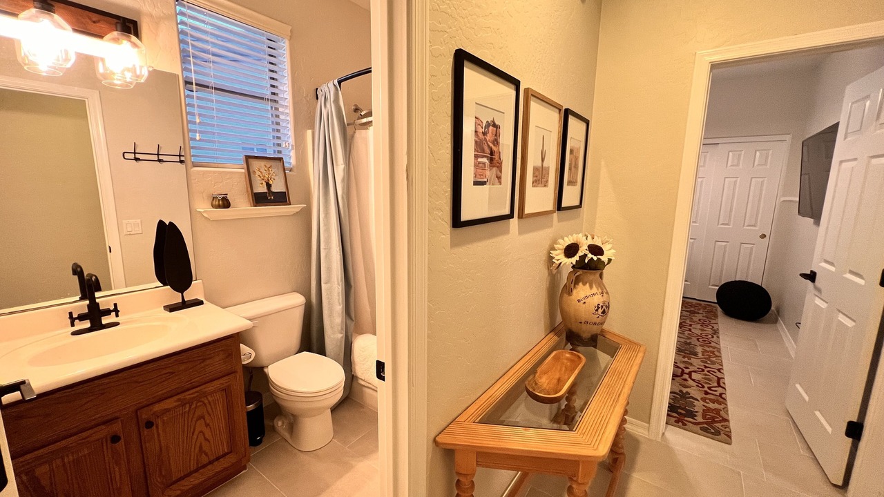 Photo of Bathroom in Palm Valley