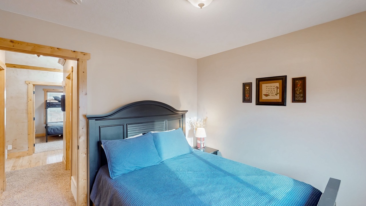 Photo of Bedroom in Sweetwater