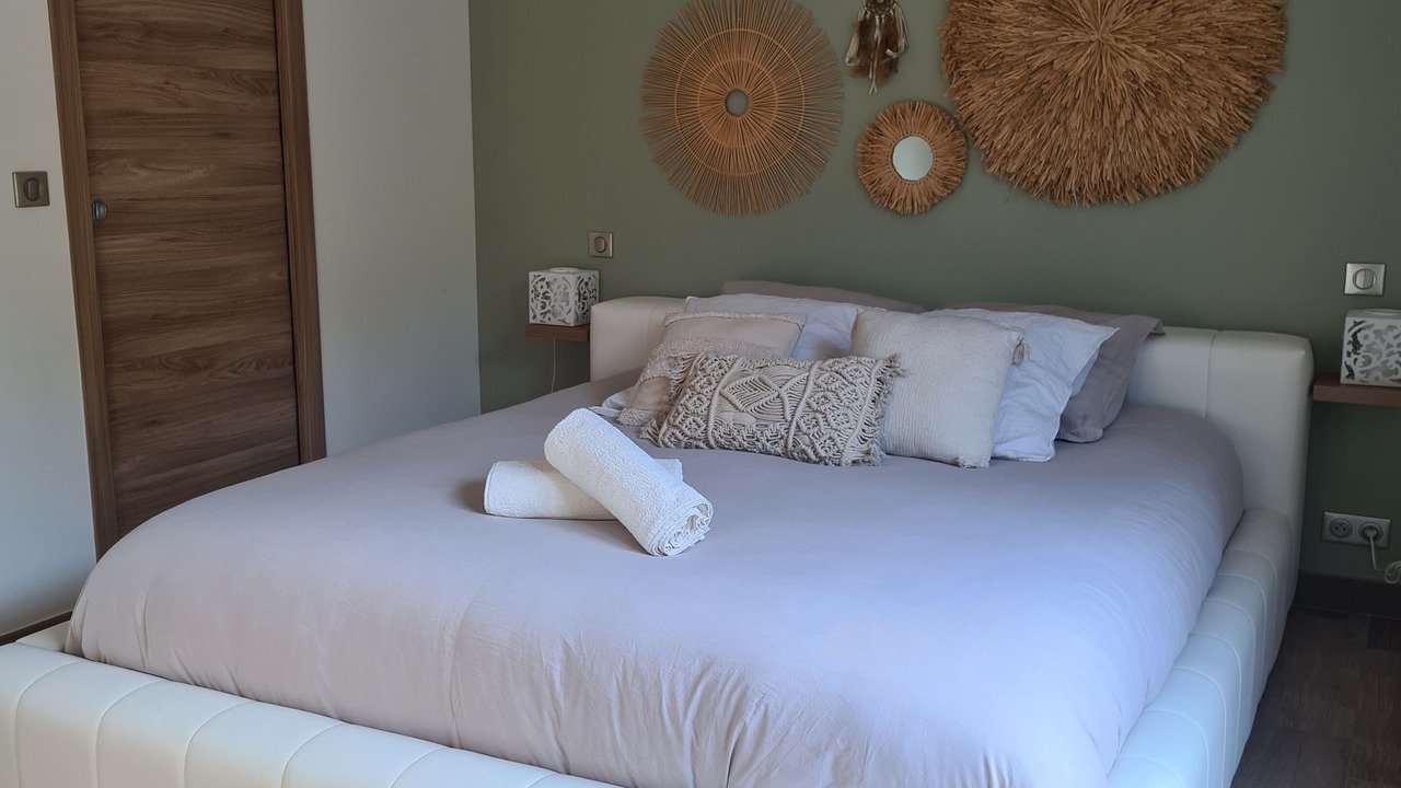Photo of Bedroom in Santa-Maria-di-Lota