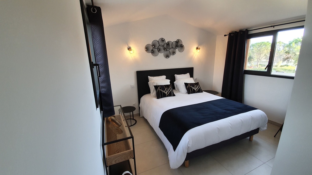 Photo of Bedroom in Cala Rossa