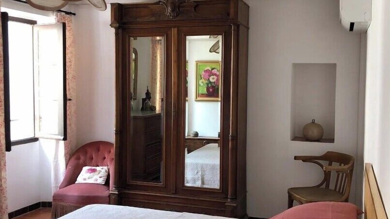 Photo of Bedroom in Nonza