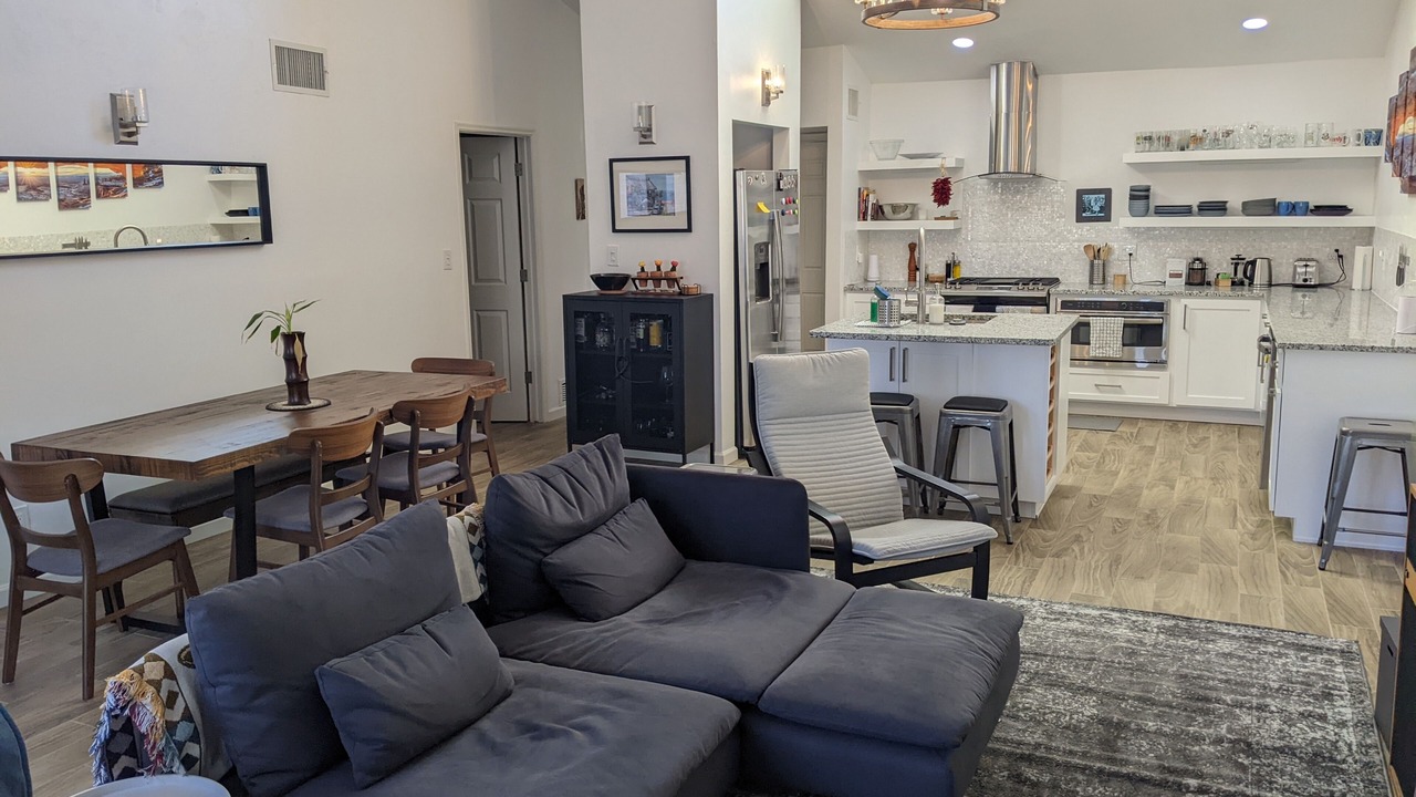 Photo of Livingroom in Downtown Tucson