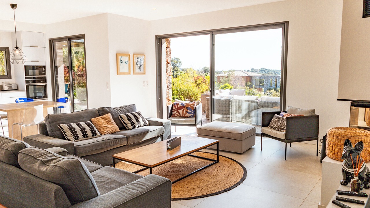 Photo of Livingroom in Pinarellu