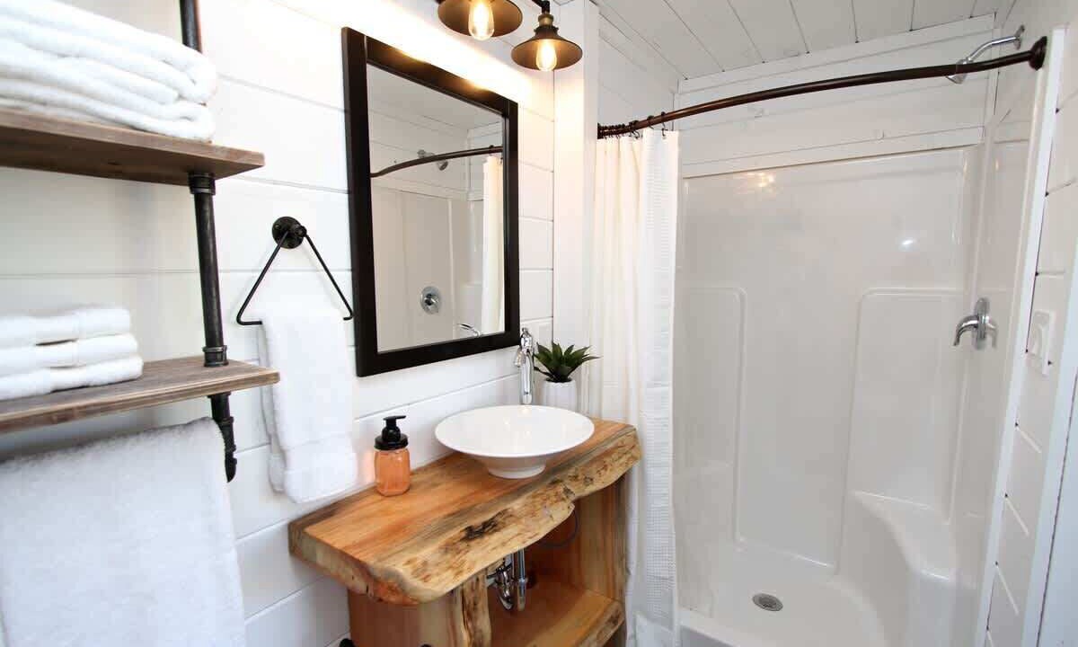 Photo of Bathroom in Orderville