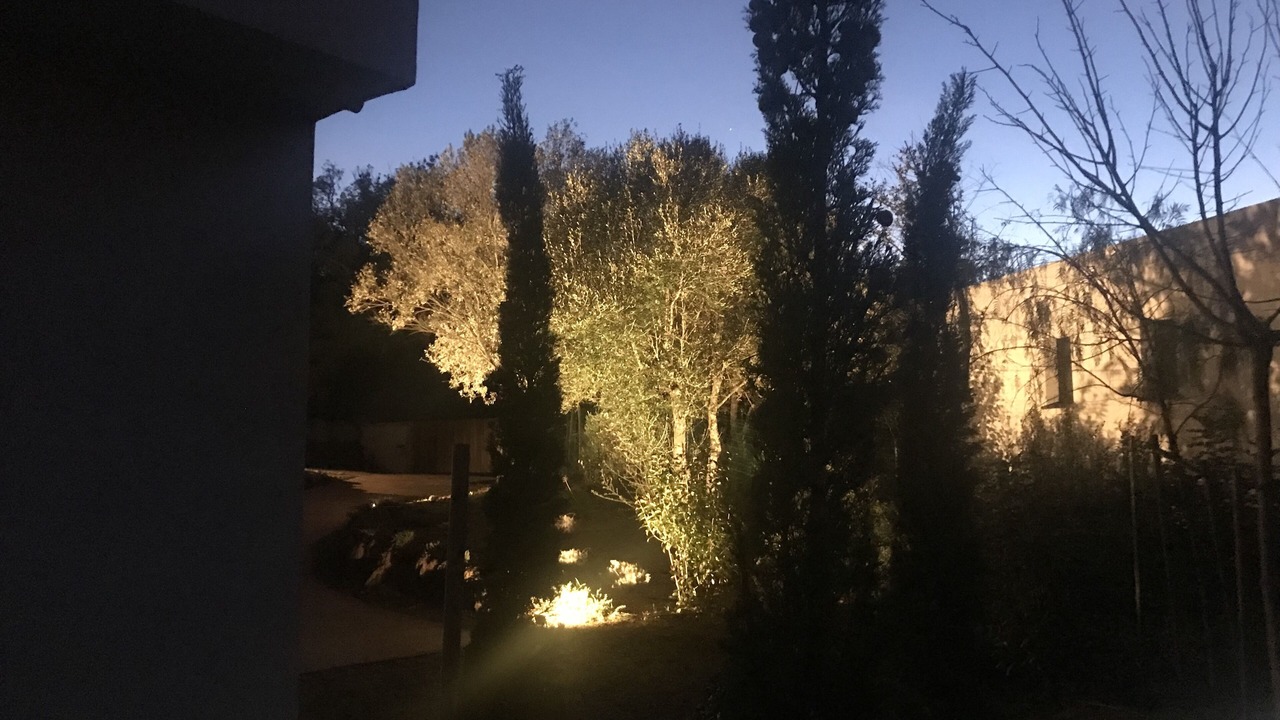 Photo of Outdoor in Cirendinu