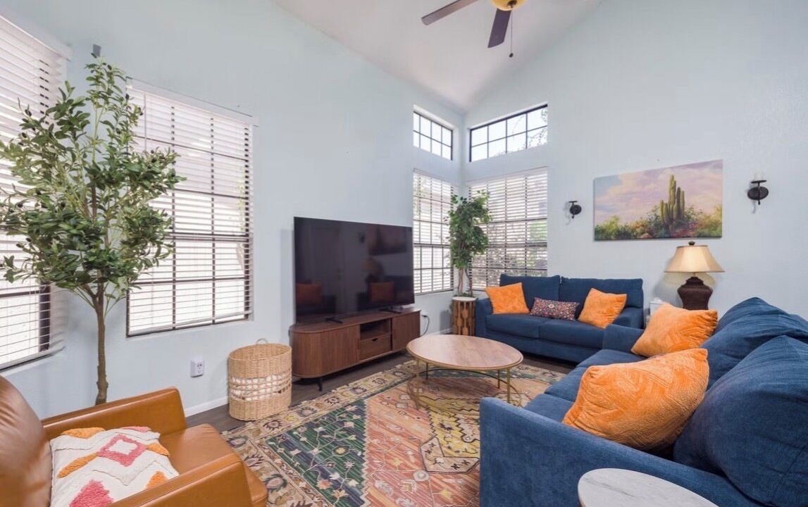 Photo of Livingroom in Casas Adobes