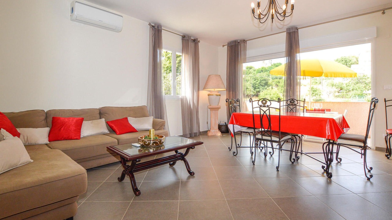 Photo of Bedroom in Petreto-Bicchisano