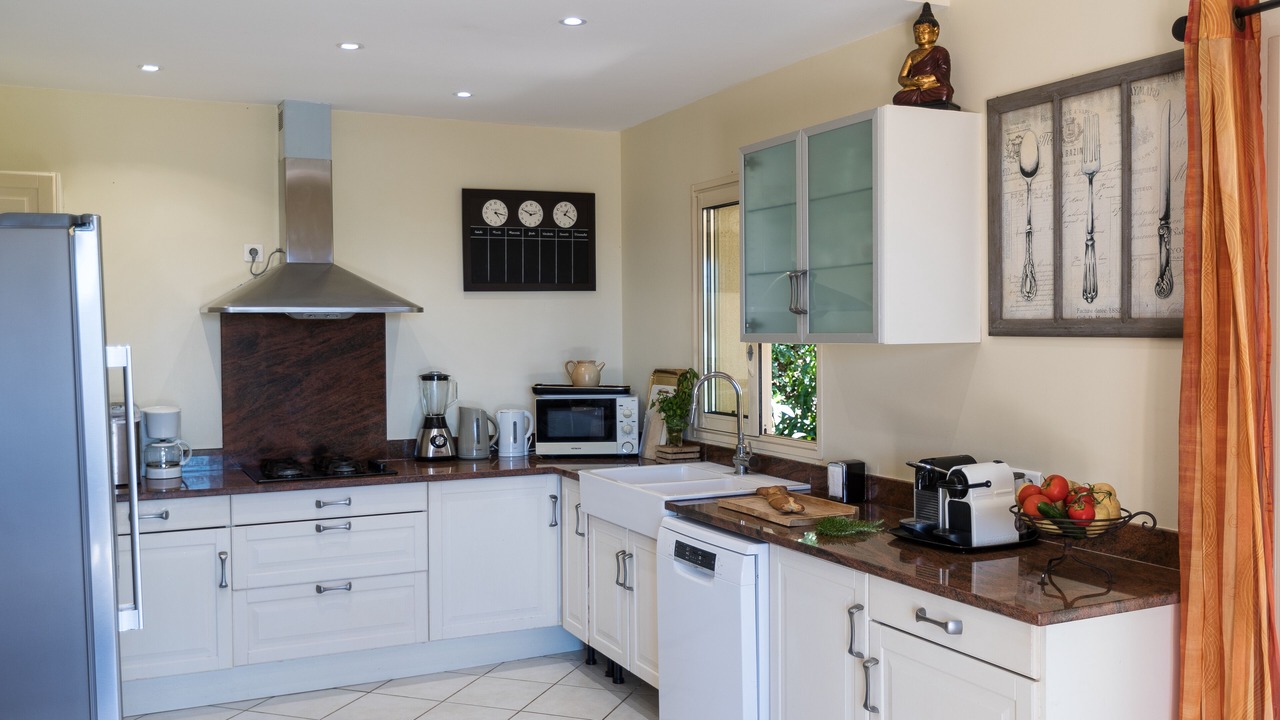 Photo of Kitchen in Pianotolli-Caldarello